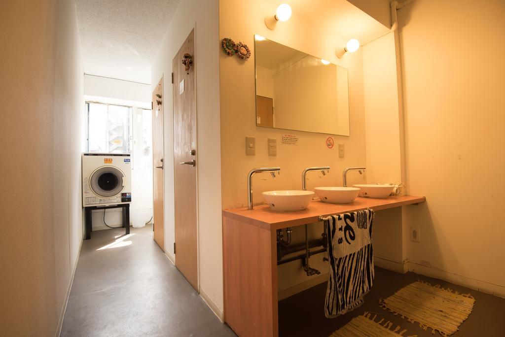 Hostel Q Осака Екстериор снимка