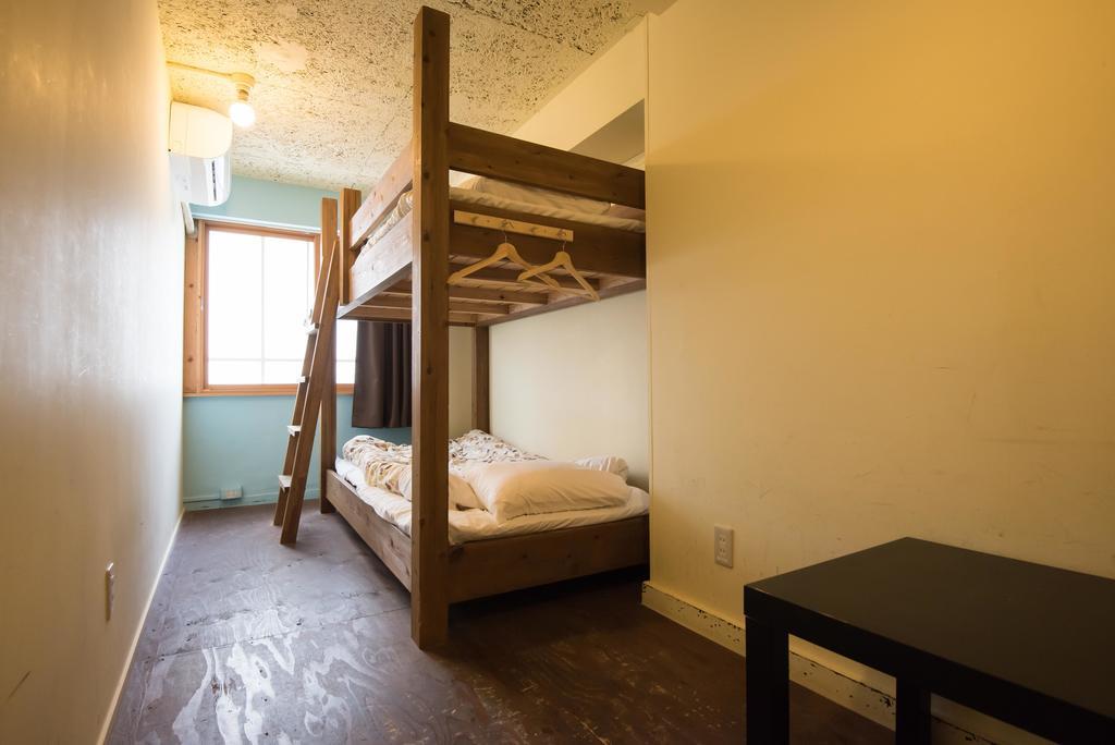 Hostel Q Осака Екстериор снимка